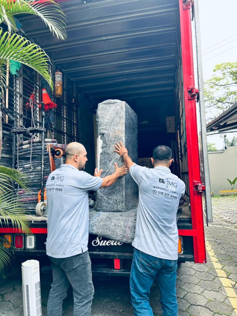 WhatsApp Image 2025-10-15 at 11.53.35 AM (2)