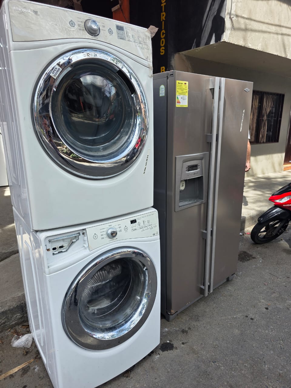 WhatsApp Image 2025-10-22 at 8.54.13 AM (1)